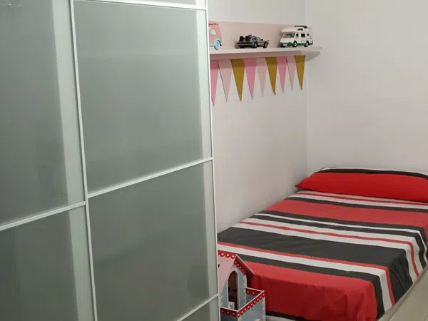 Piso en La Alhóndiga - Foto 4