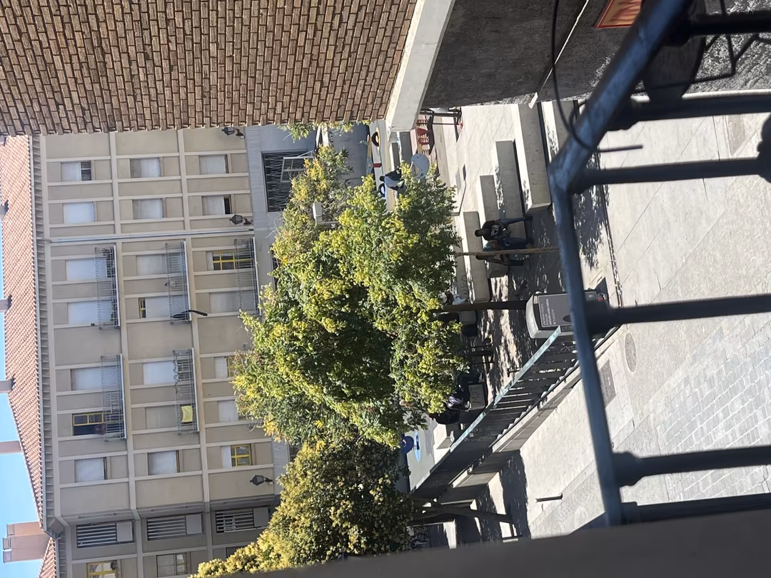 Piso en  Calle de la Comadre 29 - Foto 5