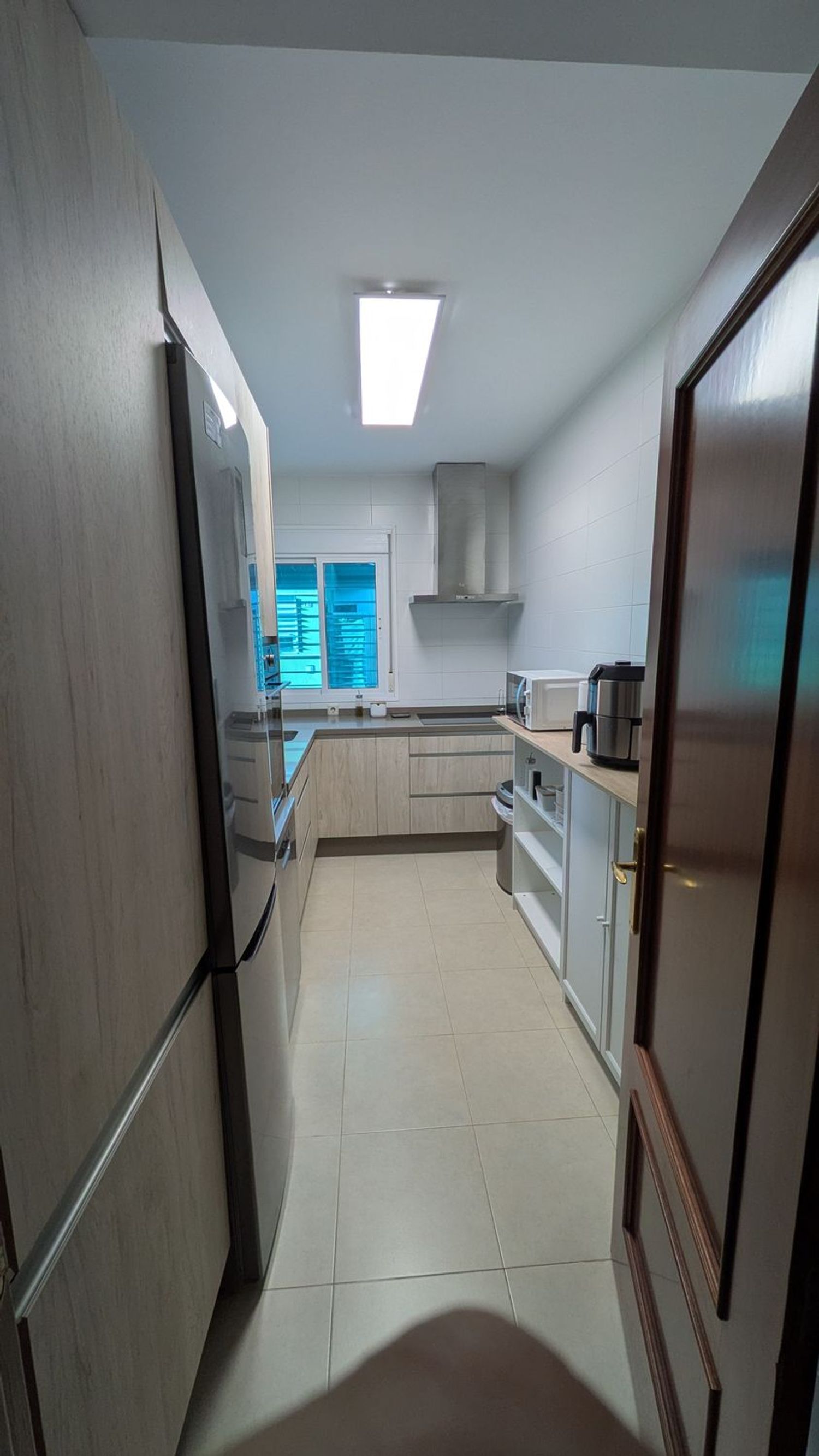 Chalet adosado en Avenida Sanlúcar la Mayor, 29 D - Foto 4