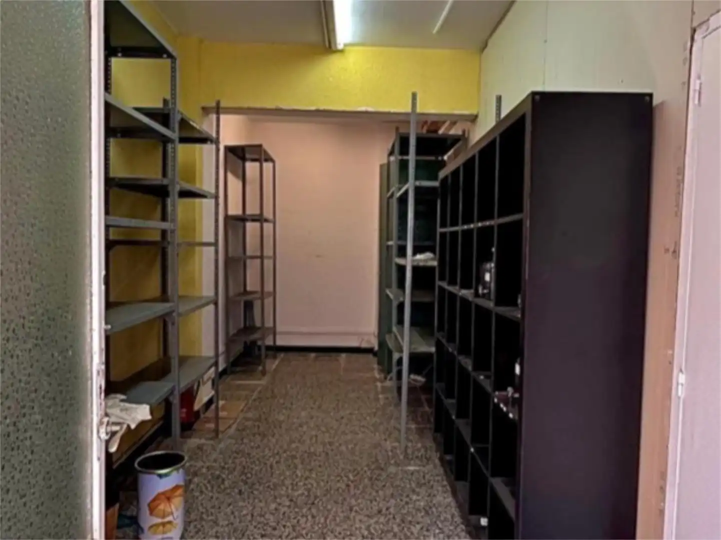 Local comercial en  Carrer de Francesc Llunell 43 - Foto 9