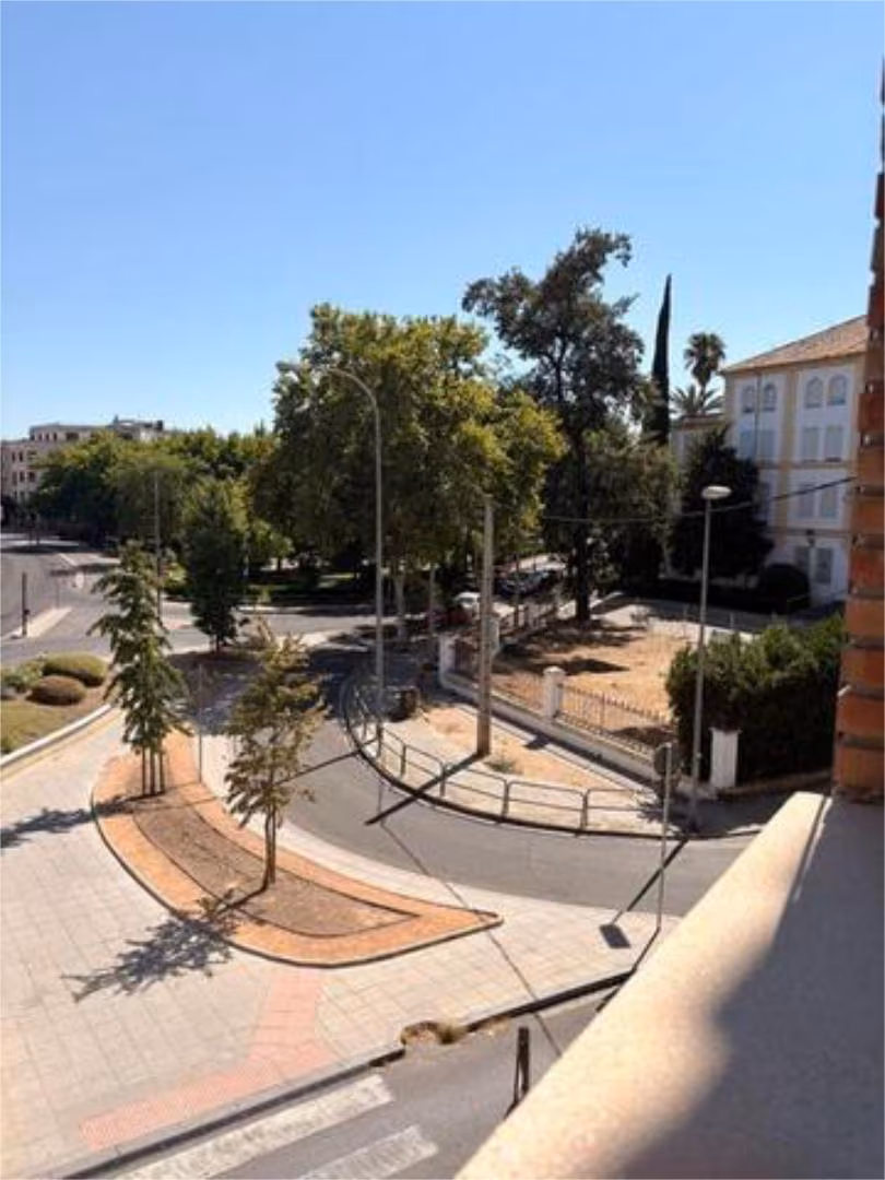 Piso en Facultad de Derecho