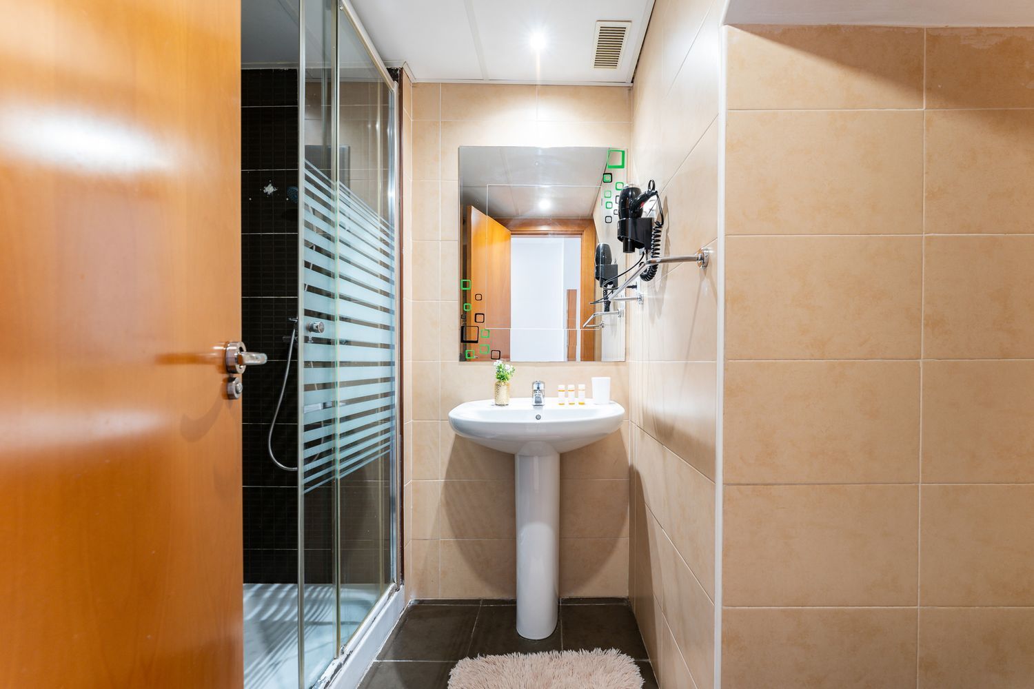 Dúplex en Calle Sancti Espíritu, 5, Polígonos - Recinto Ferial - Foto 5