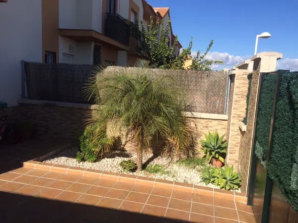 Chalet adosado en Bollullos de la Mitacion - Foto 7