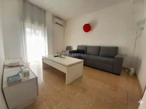 Piso en calle Villaverde, 63