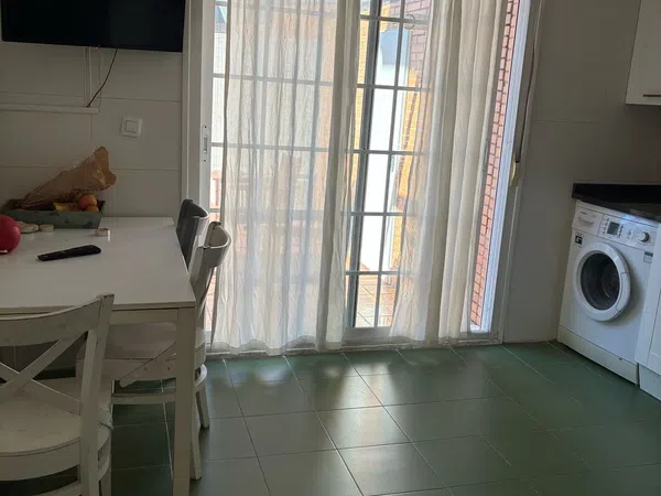 Chalet pareado en calle Luis García Berlanga, 76 - Foto 5