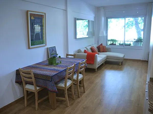 Piso en calle de Llull, 210