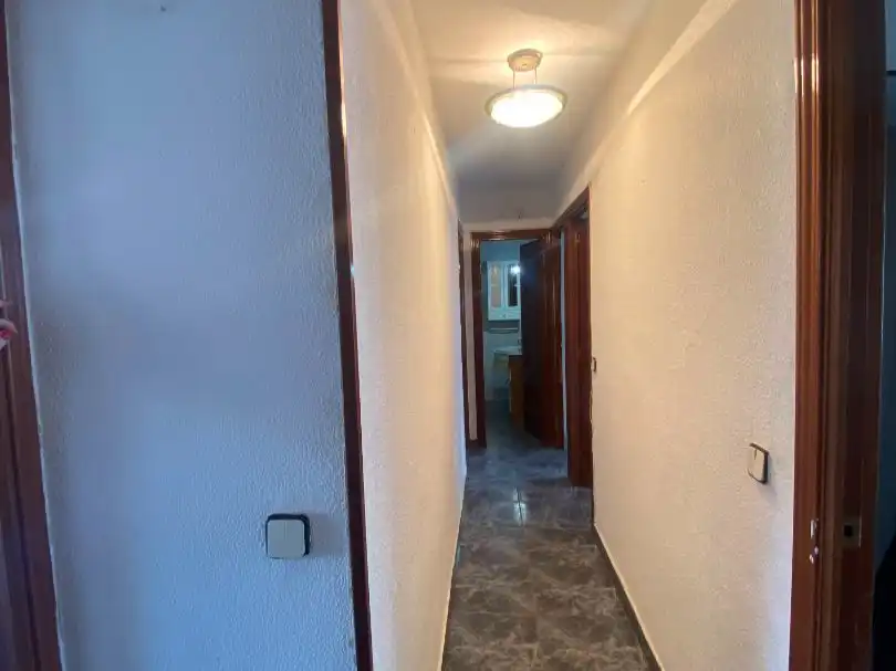 Piso en  Calle de Carabelos 26 - Foto 3