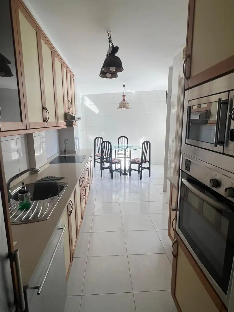 Piso en  Rúa Rosalía de Castro 52 - Foto 4