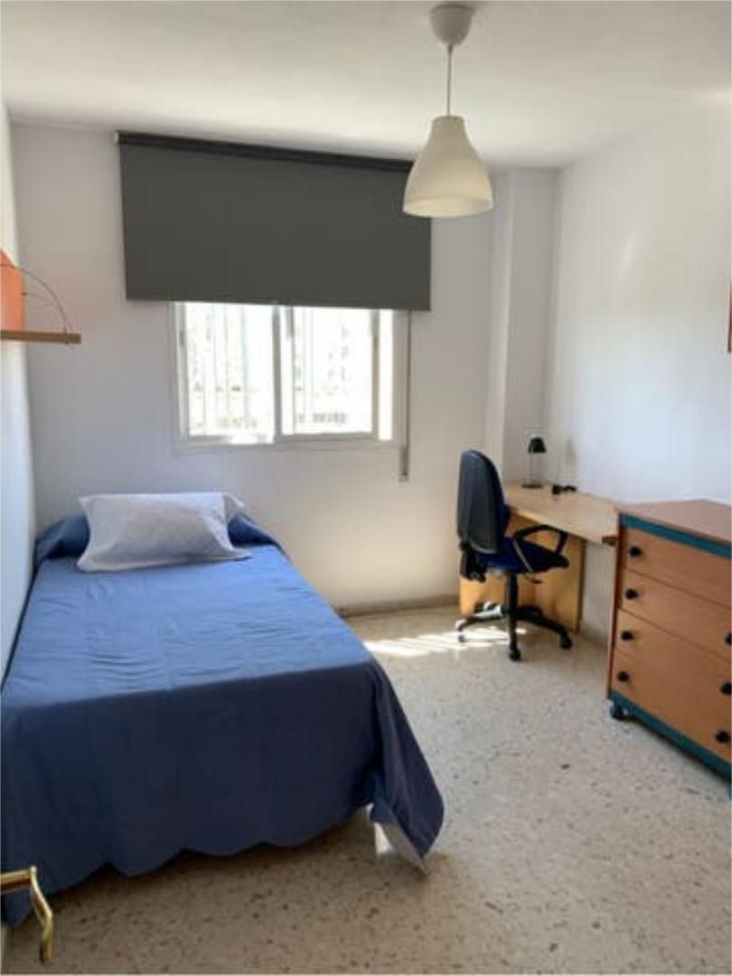 Piso en Teatinos - Foto 8