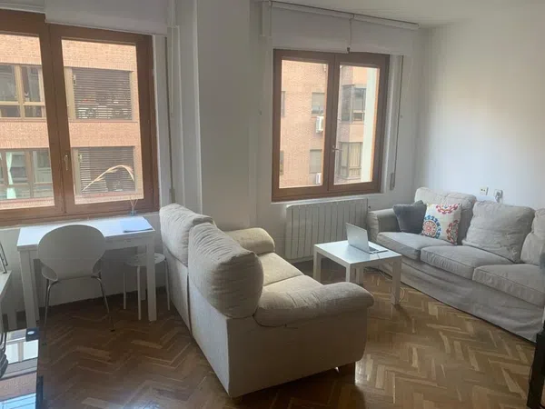 Estudio en calle de Gaztambide, 49 , 3º e