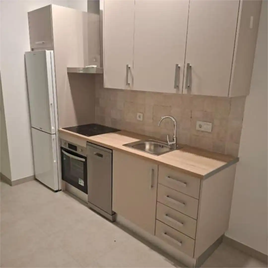 Estudio en Estepona centro - Foto 4
