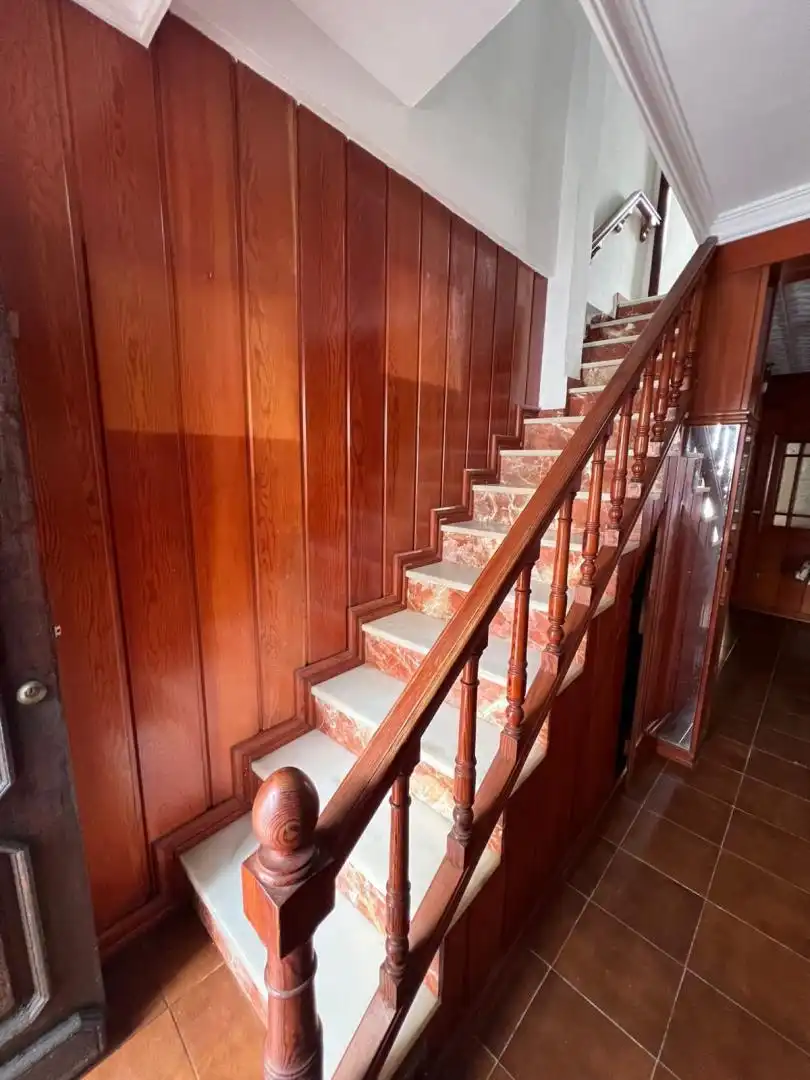 Casa adosada en  Calle Alberto Sentí 27 - Foto 2