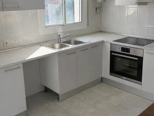 Casa independiente en calle Salvador Dalí, 31 - Foto 2