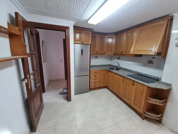 Piso en calle de la Fotógrafa Pilar Cortés Alemañ, 18