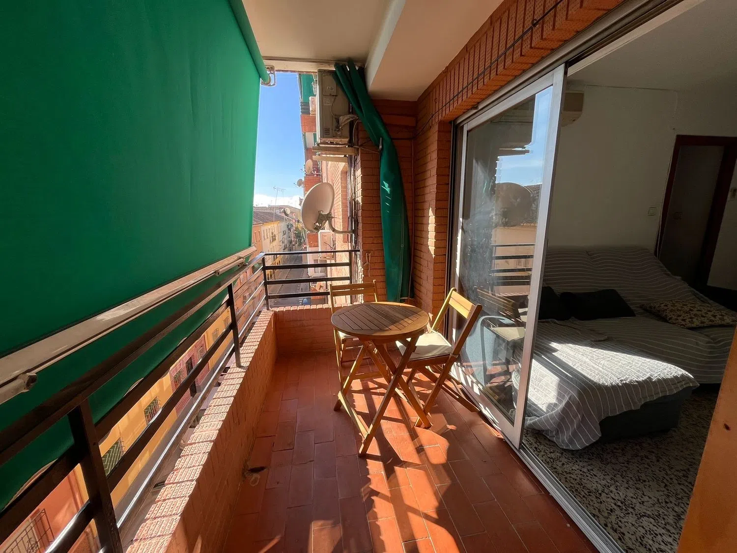 Piso en avenida de Andalucía, 93 - Foto 3