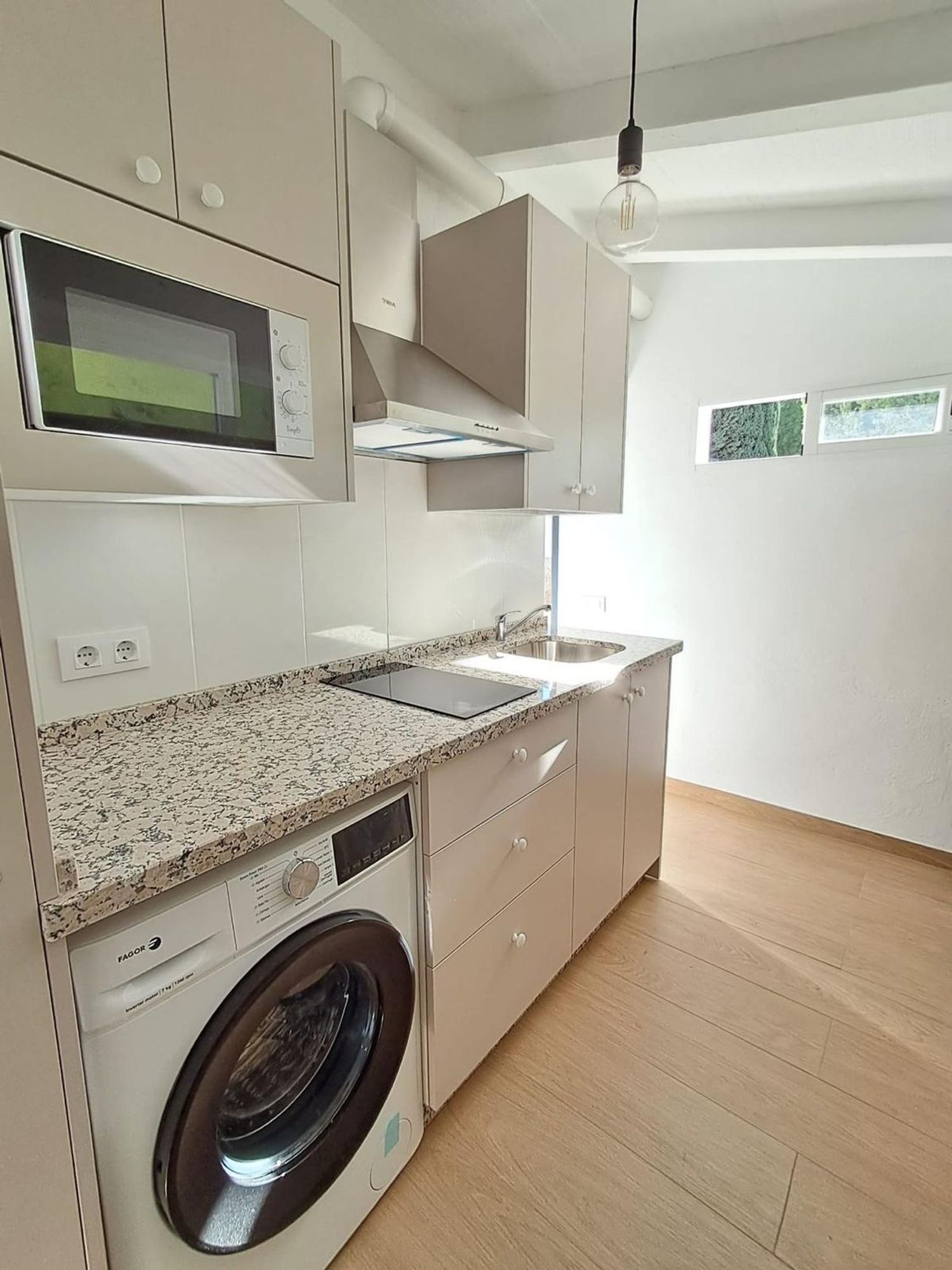 Estudio en Calle Cabo Carmona Chamizo, 60 - Foto 8
