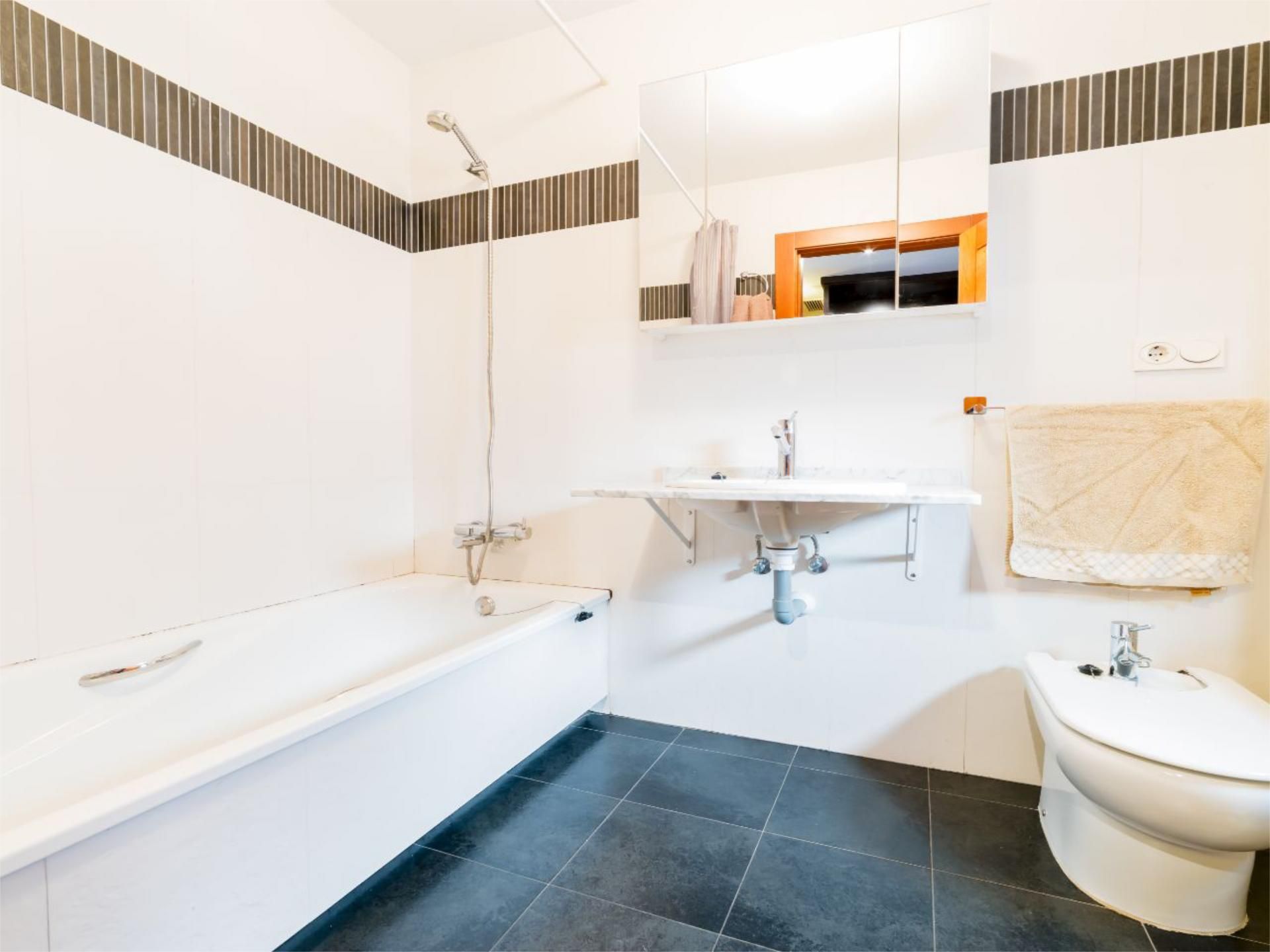 Piso en  Calle Emir 17 - Foto 23