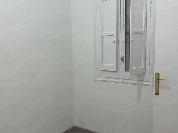 Piso en Calle de Sagunt, 106 - Foto 4