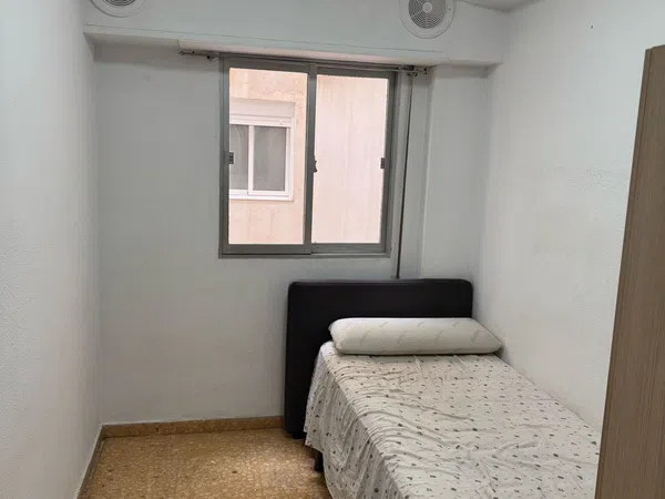 Piso en Barrio Torrefiel - Foto 17