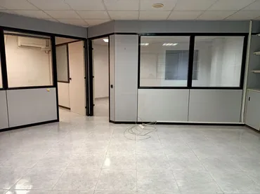 Local comercial en  Calle Francesc Layret 30 - Foto 5