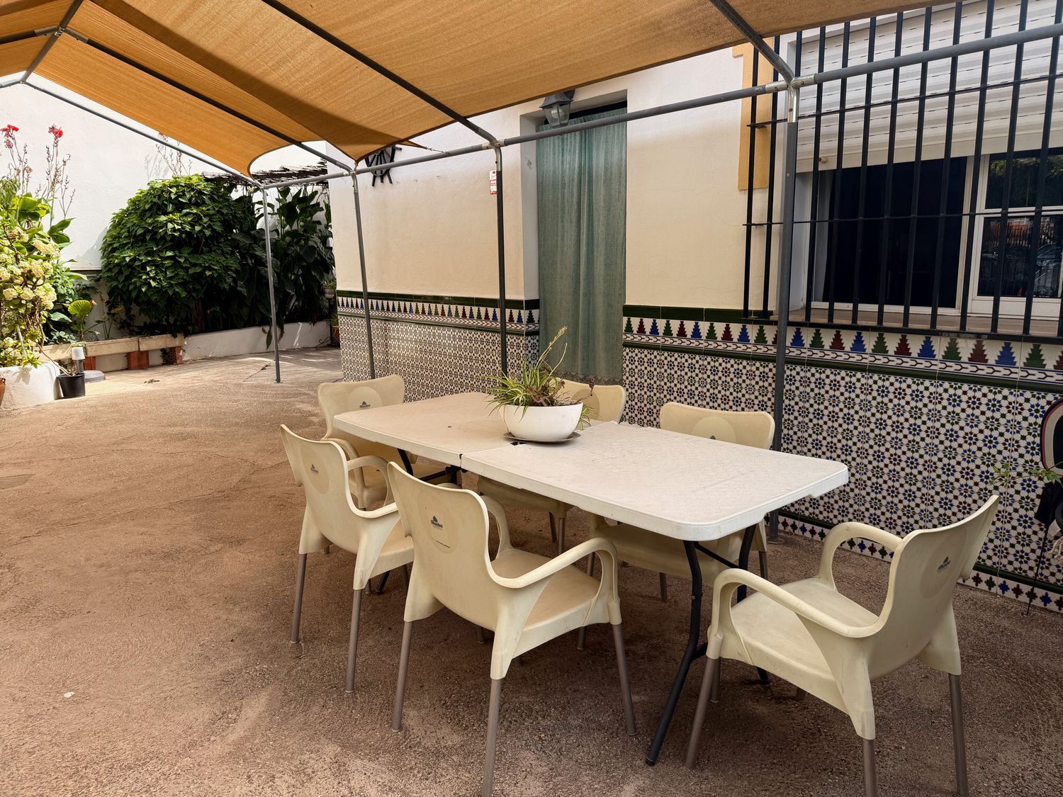 Chalet pareado en Avenida de Juan Grande, 4, Huerta Nueva - Jardín de Málaga - Foto 2