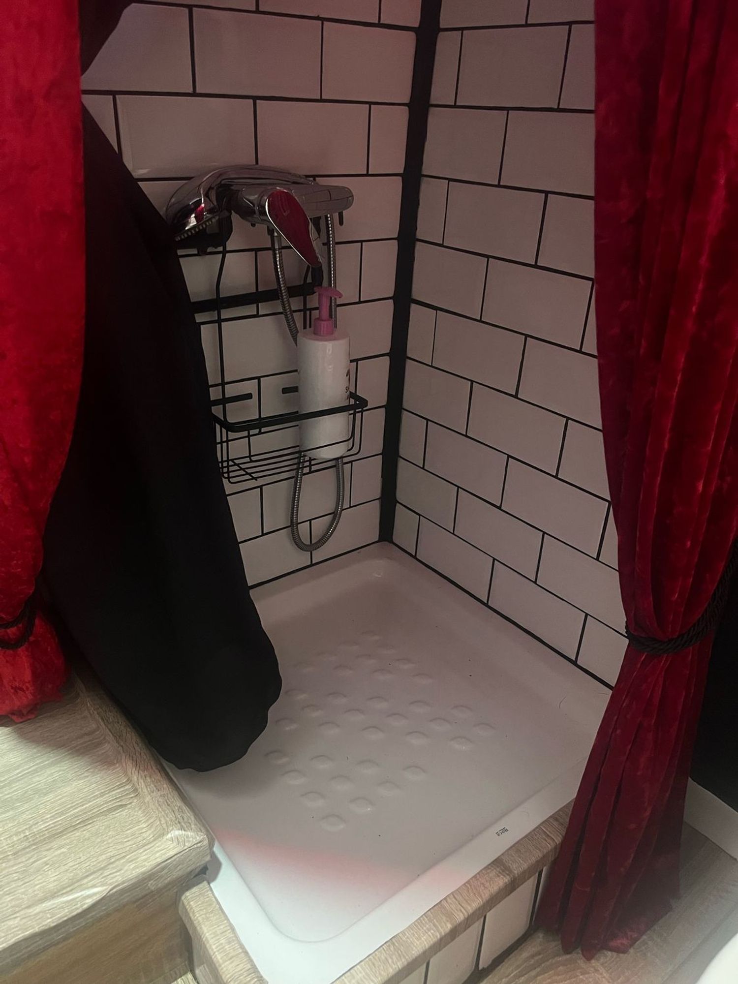 Estudio en calle d'Enric Casanovas, 8 - Foto 8