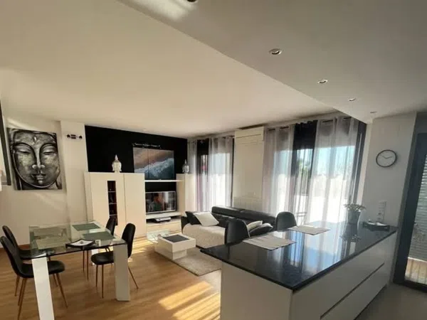Dúplex en Calle Sant Jordi, 1 - Foto 1