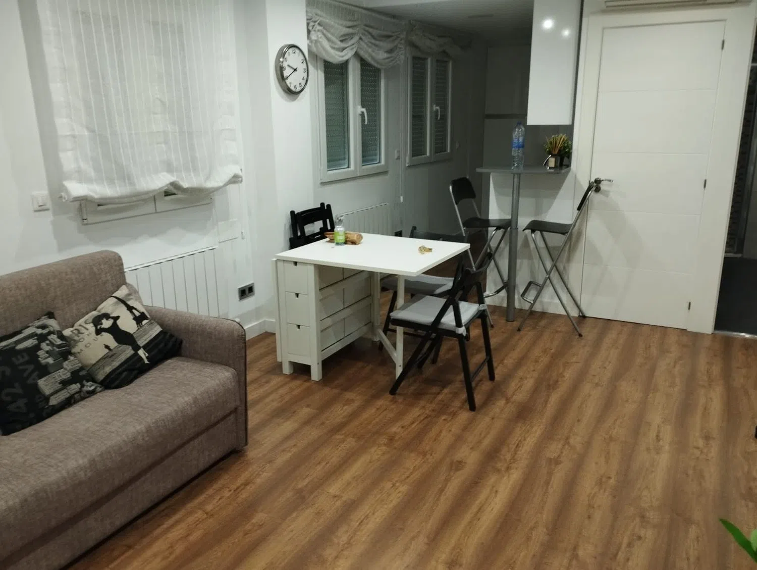Estudio en plaza de Sants, 15 - Foto 2