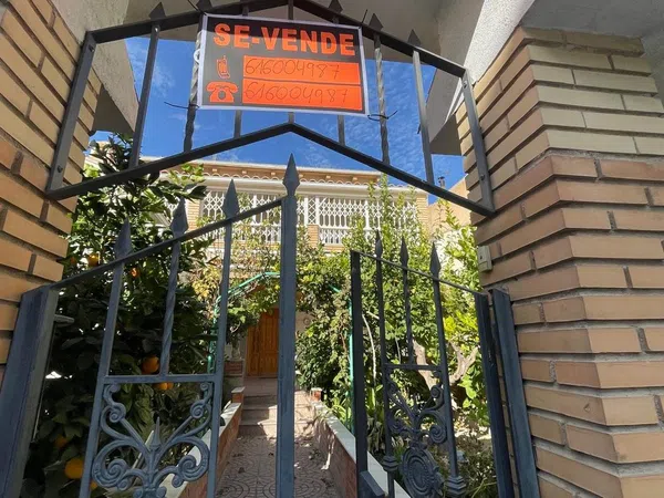 Casa o chalet independiente en Avenida de Andalucía, 1 - Foto 2