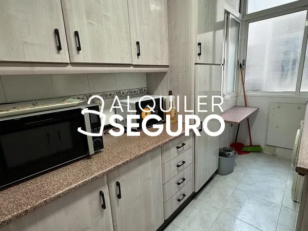 Piso en Pasaje Urbasa, Los Castillejos - La Trinidad - Foto 8