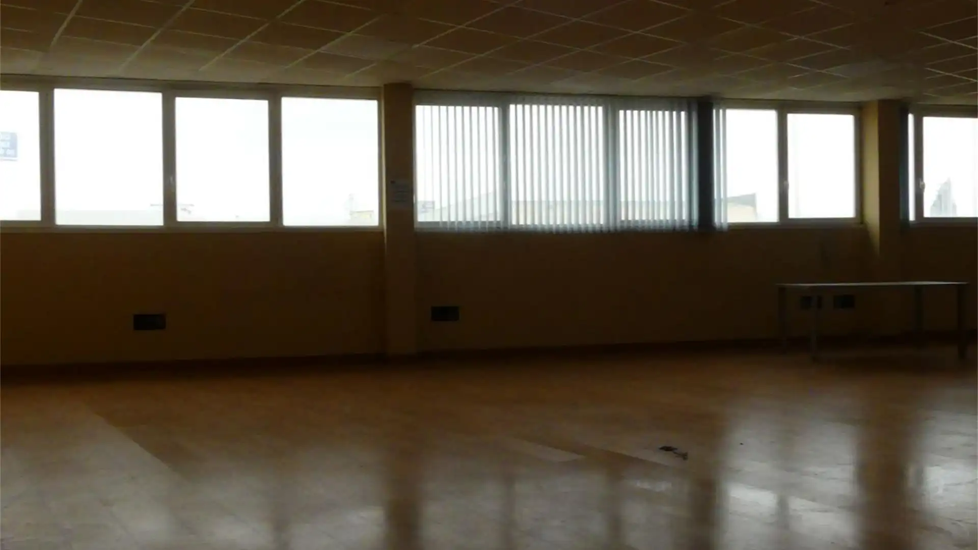 Oficina en  Avenida de Gandía - Foto 1