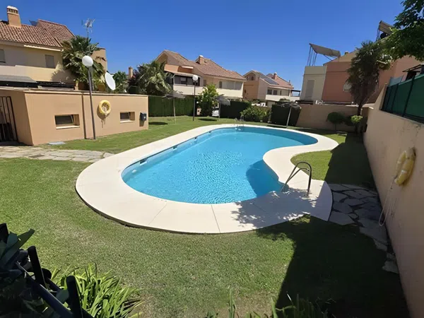 Chalet adosado en Avenida Finca Taralpe, 12, Pinos de Alhaurín, Pinos de Alhaurín - Foto 4