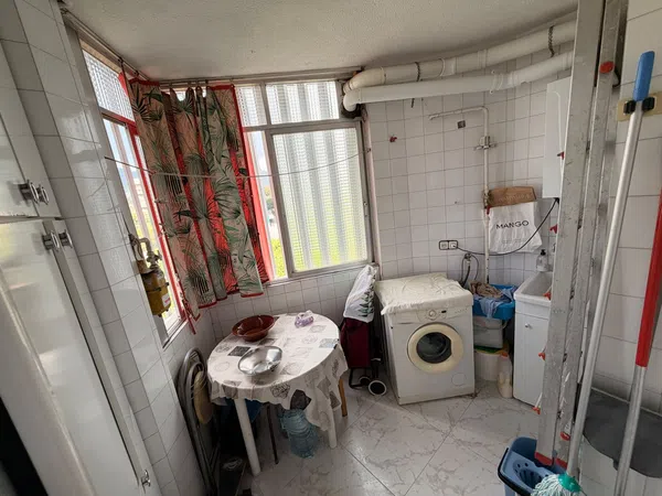 Piso en Avenida del Doctor Ramon Solanich i Riera, 30, Pubilla Cases - Foto 10