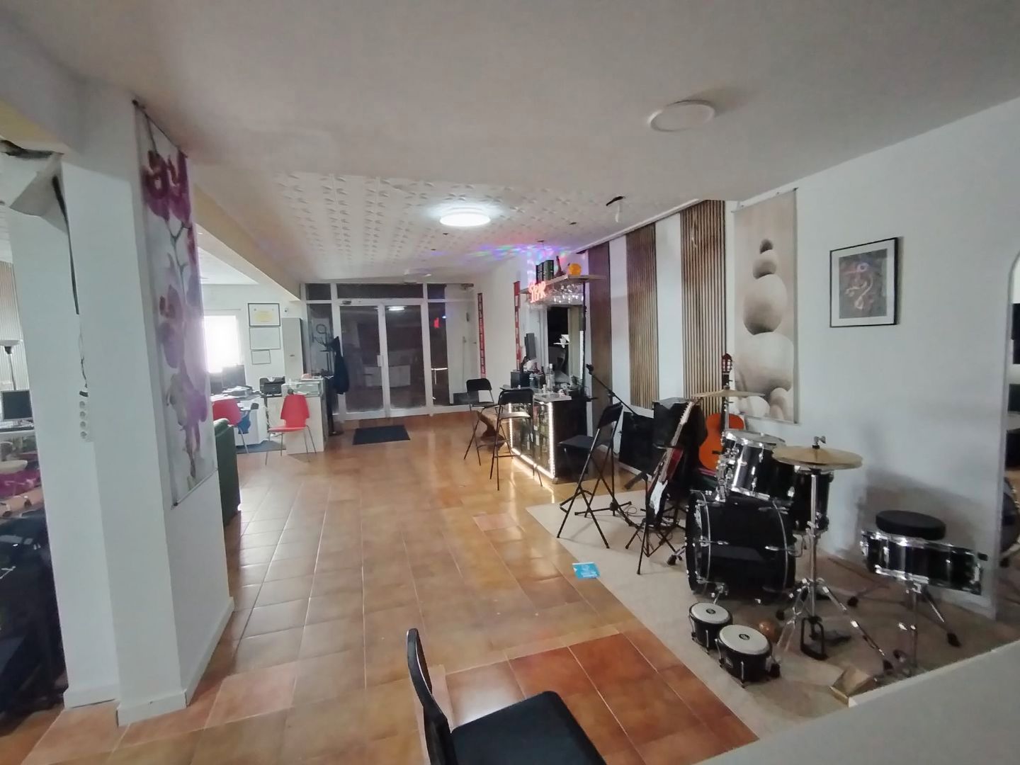 Local comercial en  Carrer del Cid Campeador 102 - Foto 3