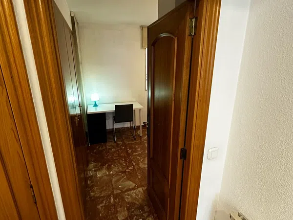 Piso en avenida de la Constitució, 7