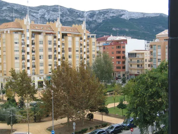 Piso en Calle Calp, 15 - Foto 1