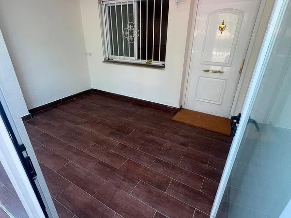 Chalet adosado en Calle Valdivia, 43 - Foto 2