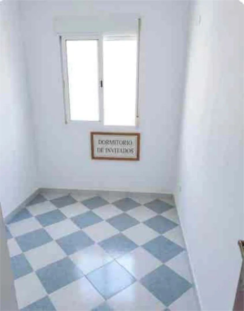 Casa adosada en urbanización la Barrosa - Foto 9