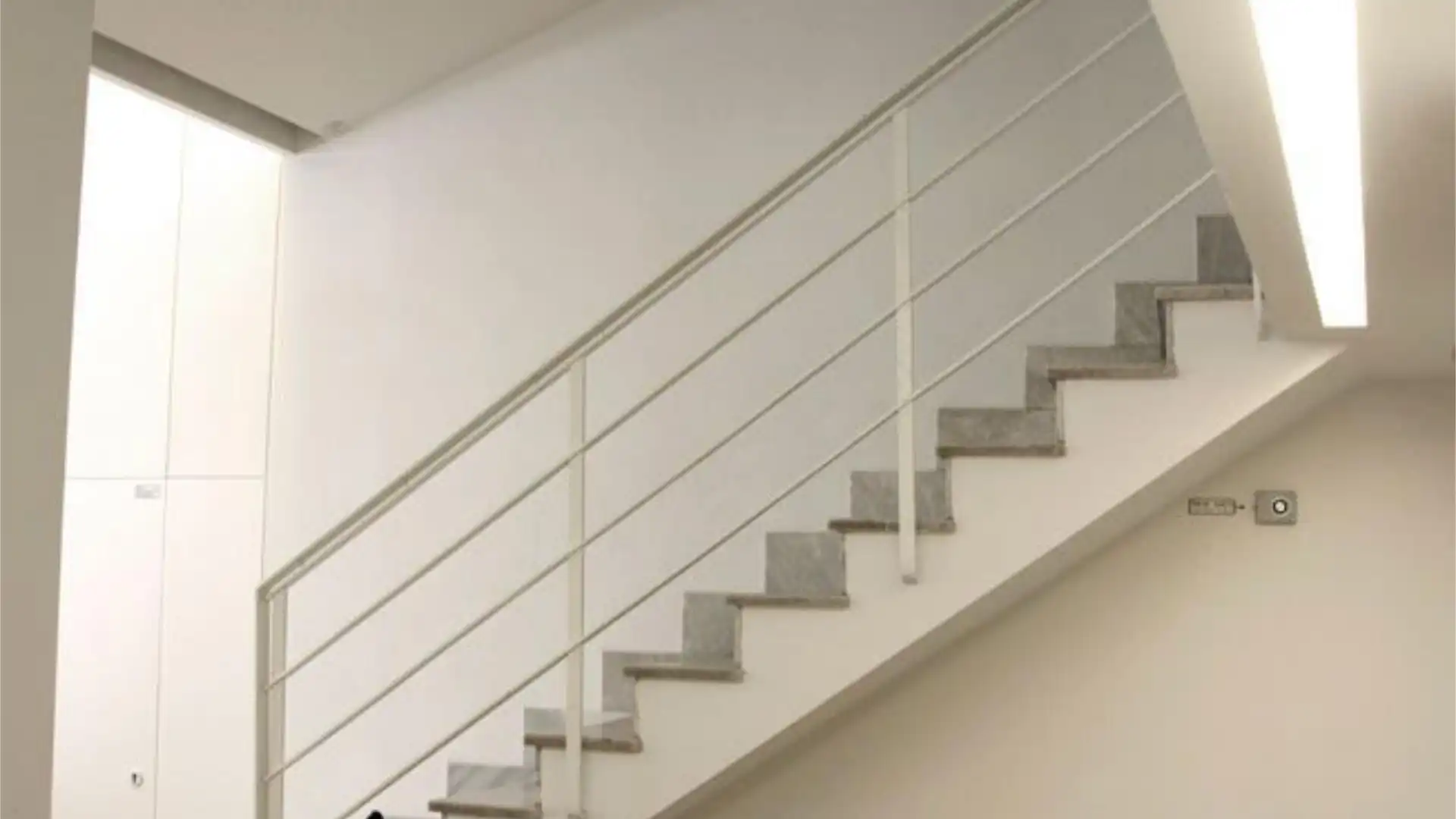 Piso en  Calle de Santa Rosalía 85 - Foto 9