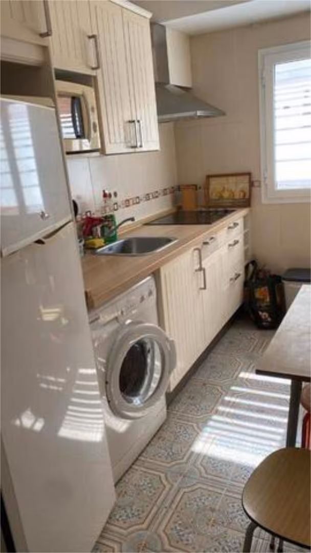 Piso en Reina Mercedes - Foto 4