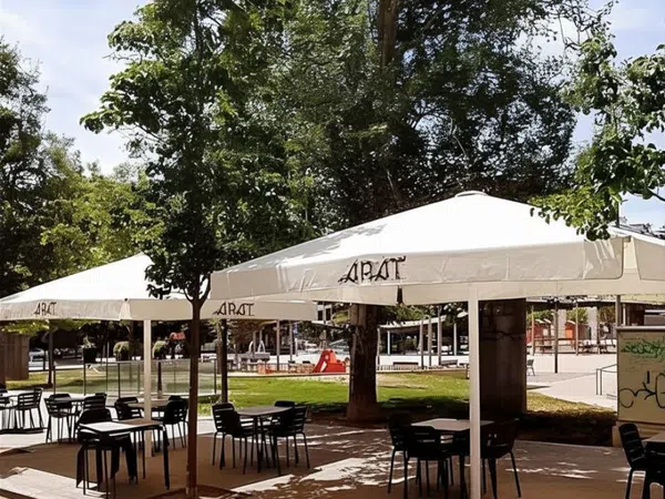 Local en Cafetería en Calle de Girona, 272, Sant Pere Nord - Foto 2