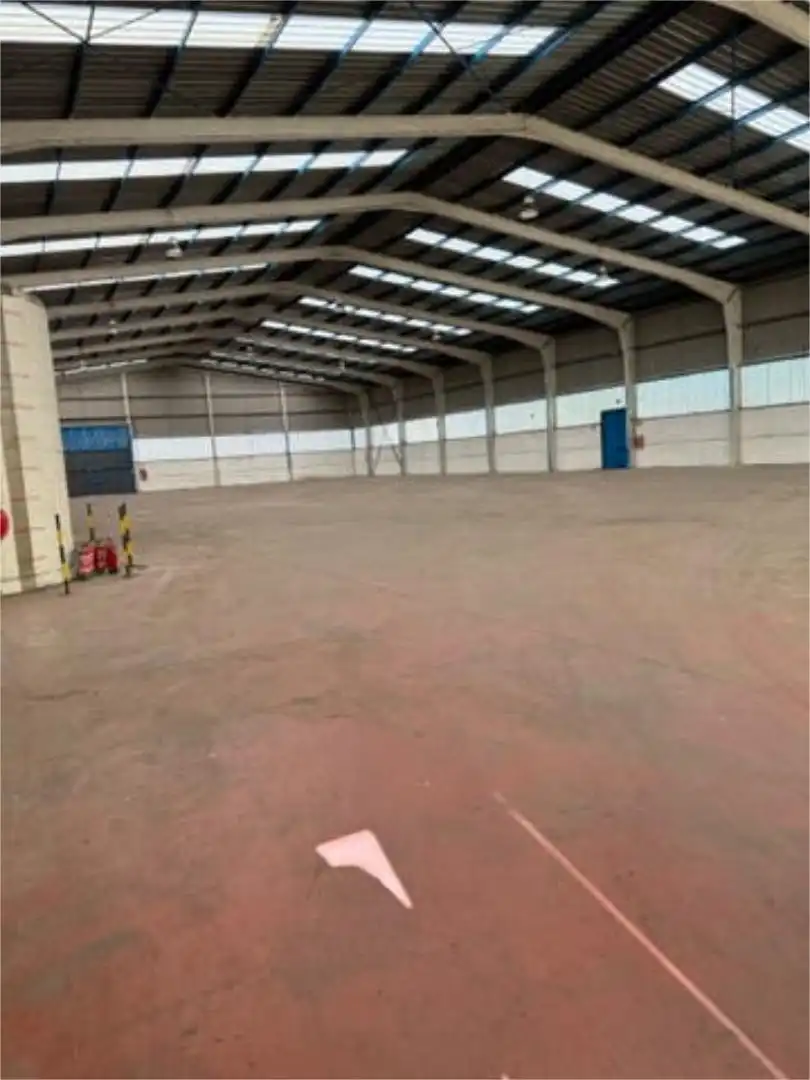 Nave Industrial en Cobo calleja - Foto 2