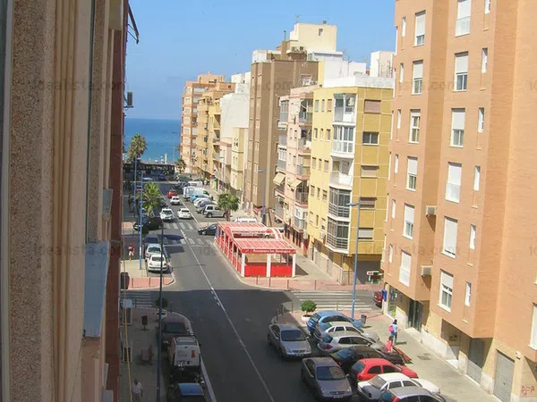Piso en Avenida Alhambra, 22, Zapillo, Zapillo - Foto 1