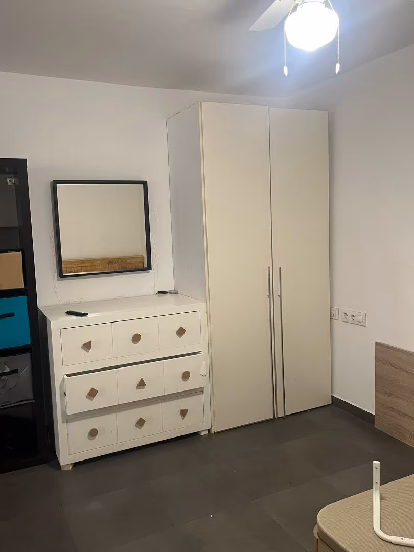 Apartamento en  Carrer del Doctor Trueta 10 - Foto 6