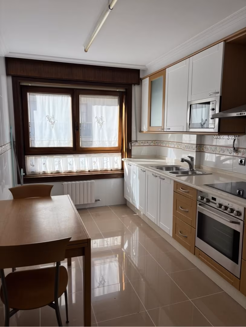 Piso en  Praza Francisco Fernández del Riego 9 - Foto 7