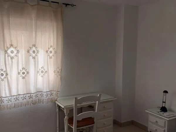 Piso en avenida del Editor Ángel Caffarena, 29 - Foto 13