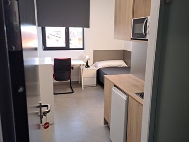 Estudio en  Calle Bartolomé Pérez Casas 2 - Foto 5