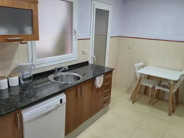 Piso en avenida Sant Esteve, 35 - Foto 11