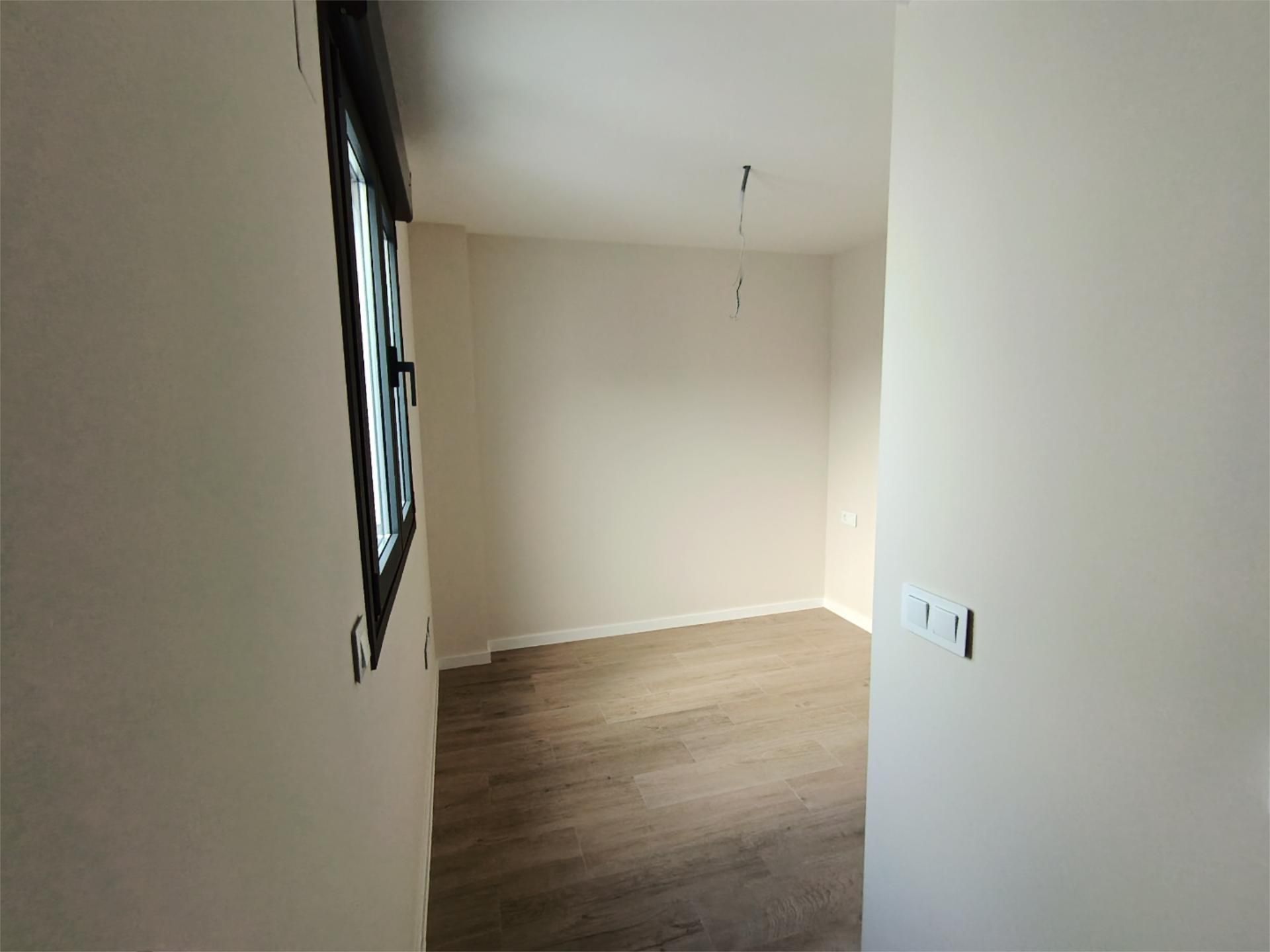 Piso en  Avenida de los Guindos 12 - Foto 25