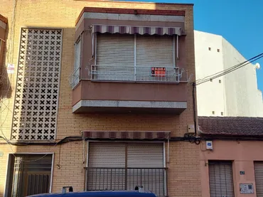 Piso en  Carrer Larramendi 44 - Foto 1
